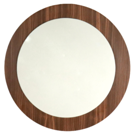 Spiegel met houten rand