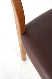 Set van 6 Niels O Möller stoelen model 71