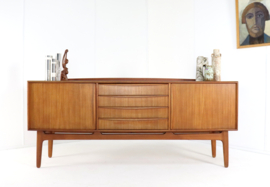 Sideboard Svend Aage Madsen voor K. Knudsen & Søn