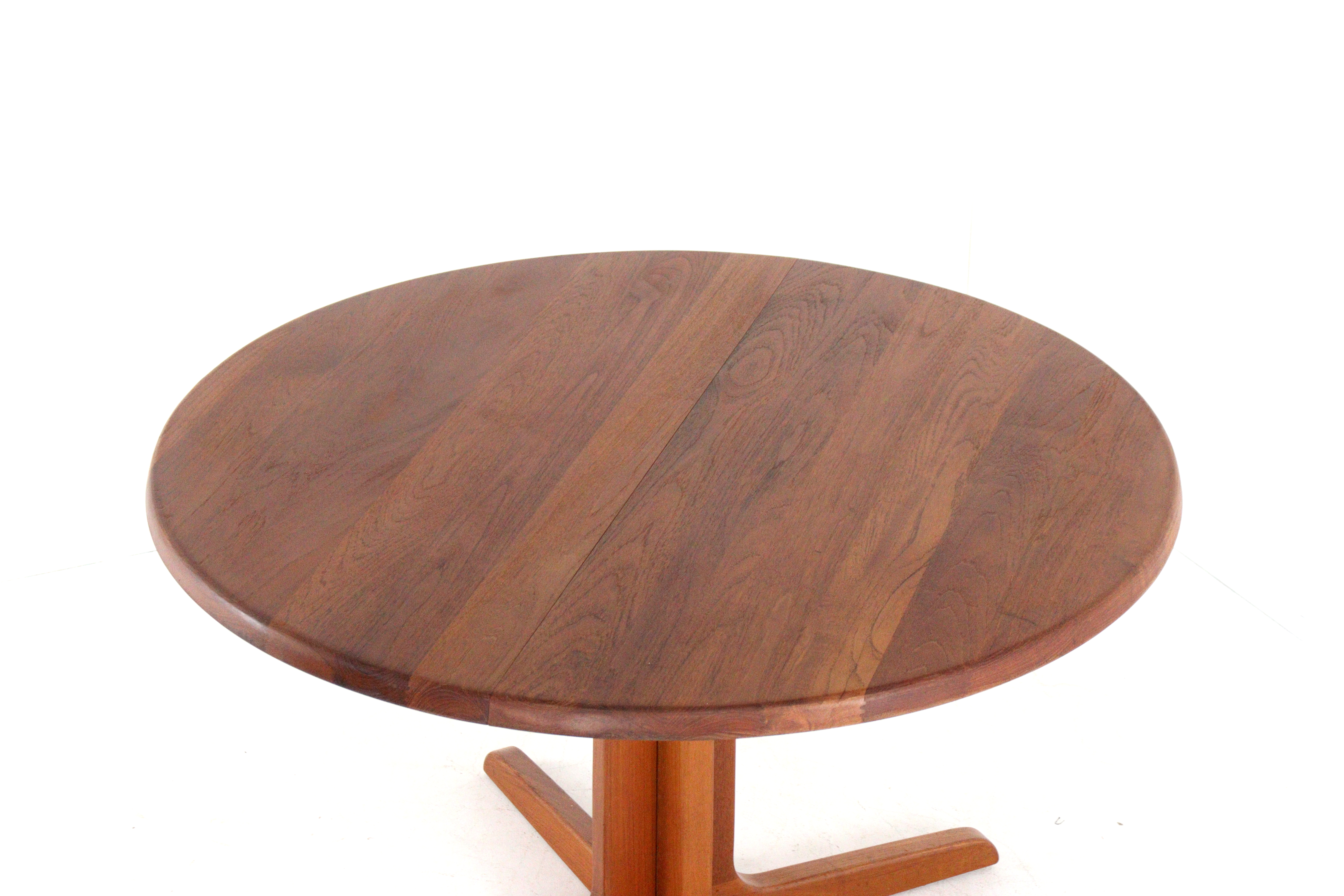 Niels Bach ronde eettafel 'Jersie'