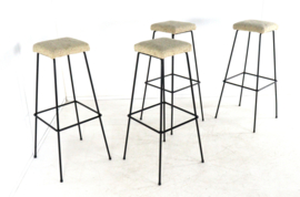 Set van 4 barkrukken
