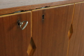 Kast met harmonicadeuren 'Lundbacken'