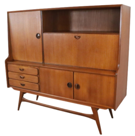 Wébé highboard Louis van Teeffelen 'Vinkepas'