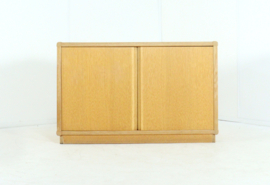 Eiken compact sideboard 'Finne'