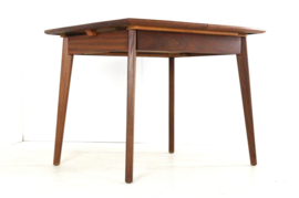 Verlengbare rechthoekige Nederlandse eettafel