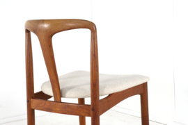 Set van 4 Johannes Andersen voor Uldum Juliane stoelen