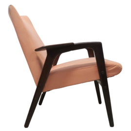 Roze fauteuil Pastoe 'Ruster' (Yngve Ekstrom)