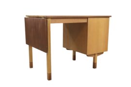 Two tone bureau met omklapbaar blad  "Lennisheuvel"