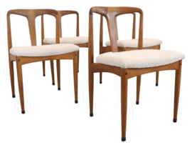 Set van 4 Johannes Andersen voor Uldum Juliane stoelen 'Dyrepark'