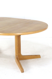 Ronde 2x verlengbare eiken eettafel 'Nordenskov'