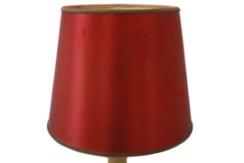 Tafellamp met messing voet en rode kap