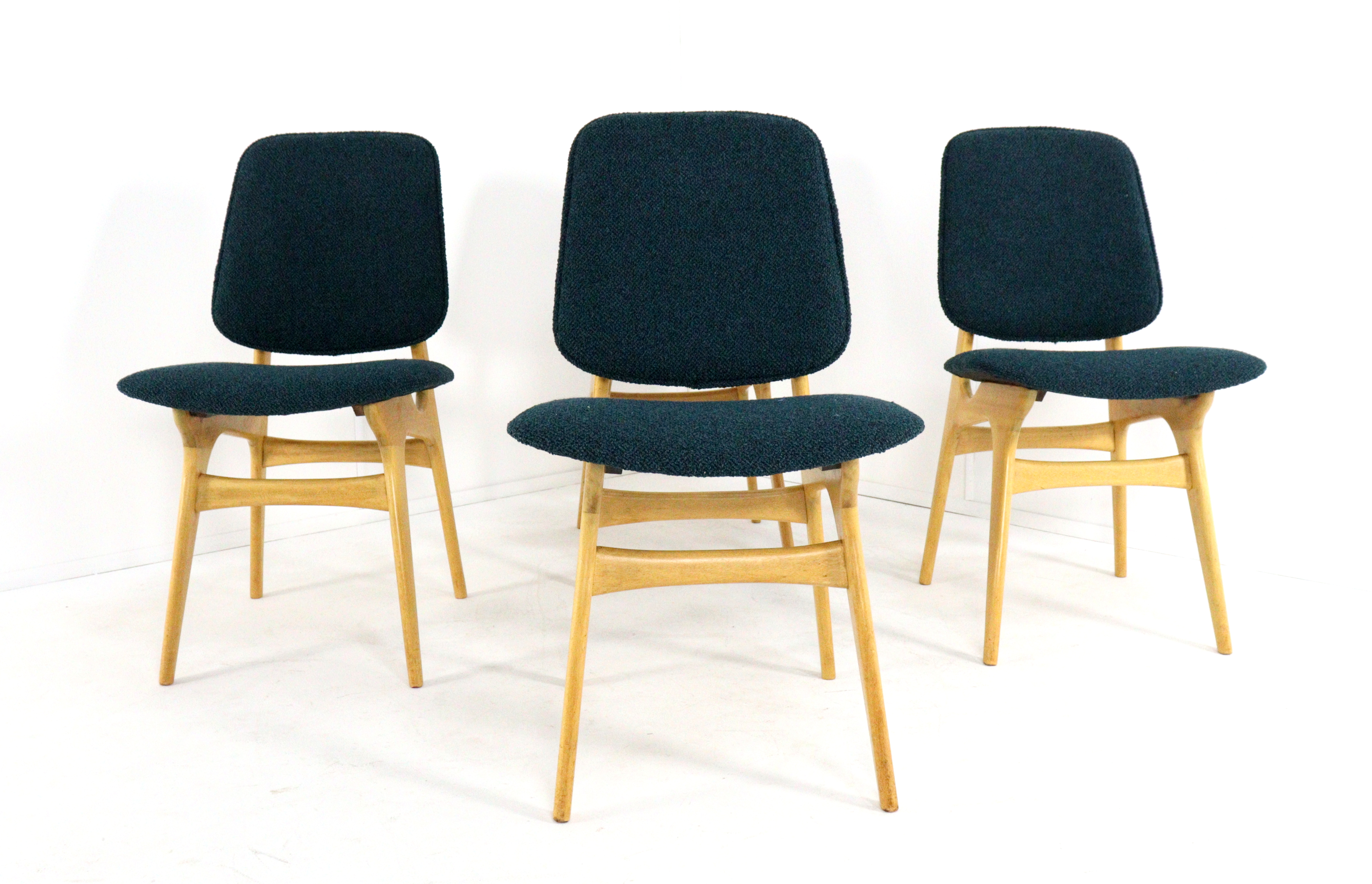 Set van 4 stoelen in de stijl van Arne Hovmand olsen 'Bergen'