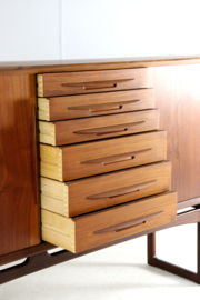 Vamo Sønderborg highboard attr. Arne Vodder | 194 cm