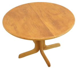 Ronde eetkamertafel verlengd 'Neubronn'