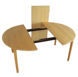Deense eetkamerset | 4 stoelen + tafel 'Tanthof'