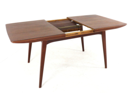Louis van Teeffelen voor Wébé eettafel 'Milaan'