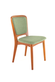 Set van 8 Koefoed Hornslet stoelen ´Gamborg´
