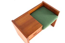 Gossip bench 'Omvra'