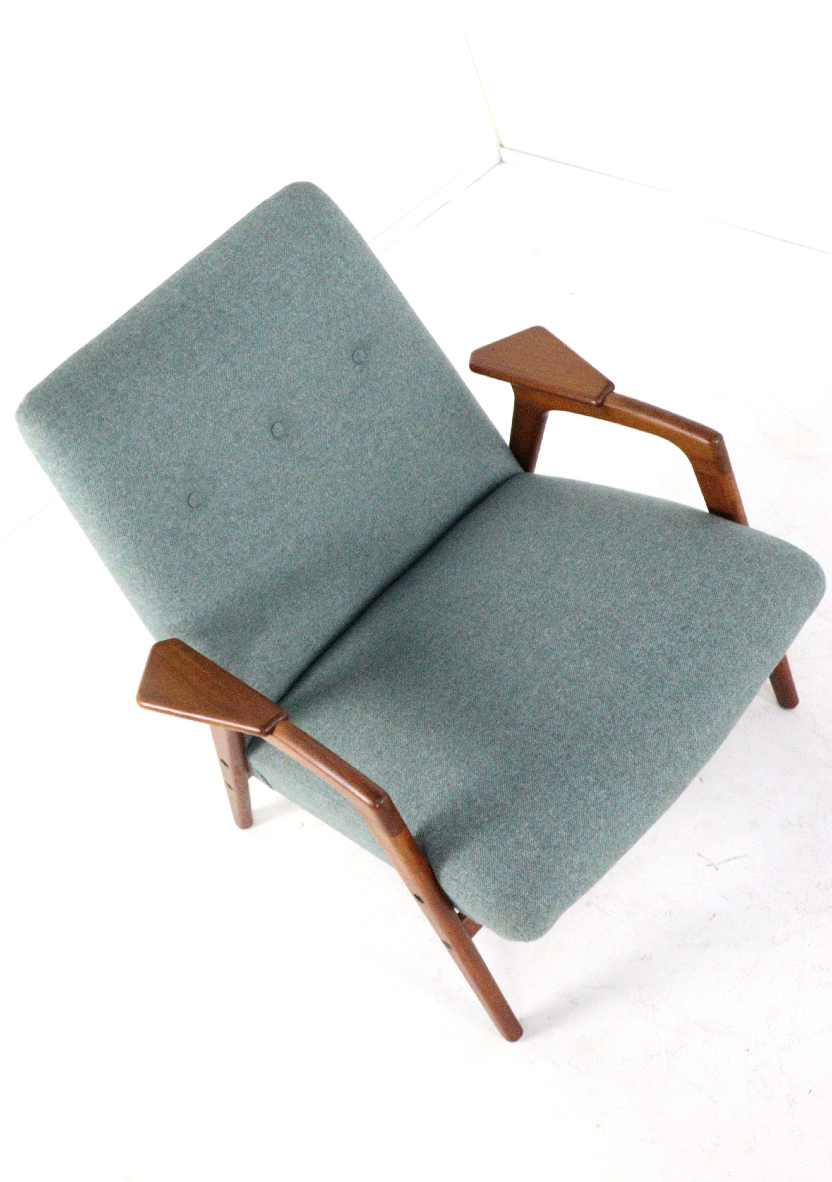 Pastoe Ruster door Yngve Ekstrom fauteuil
