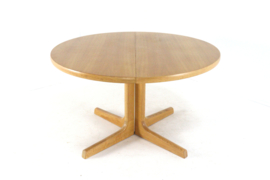 Ronde 2x verlengbare eiken eettafel 'Nordenskov'