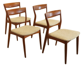 Set van 4 R. Borregaard voor Viborg eetkamerstoelen