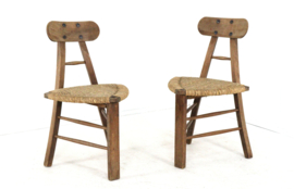 Set van 2 brutalist tripod stoelen