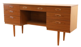 Schreiber bureau 'Birkenhead'