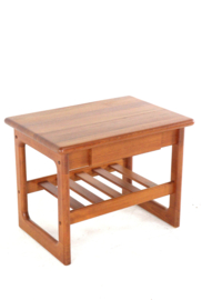 Dyrlund bijzettafel / bijzetkastje