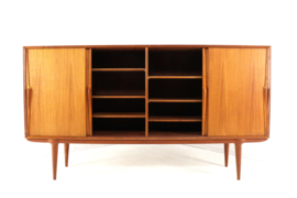 Gunni Omann voor Omann Jun model 19 highboard | 200 cm