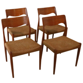 Set van 4 eetkamerstoelen Fristho Team naar Niels O Möller model 71