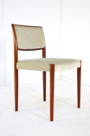 Set van 4 Niels O Möller model 80 stoelen