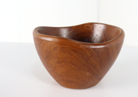 Teak schaal