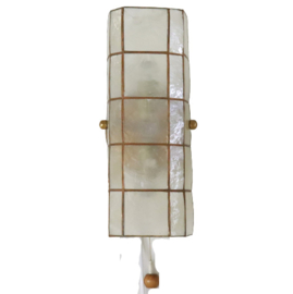 Parelmoer wandlamp