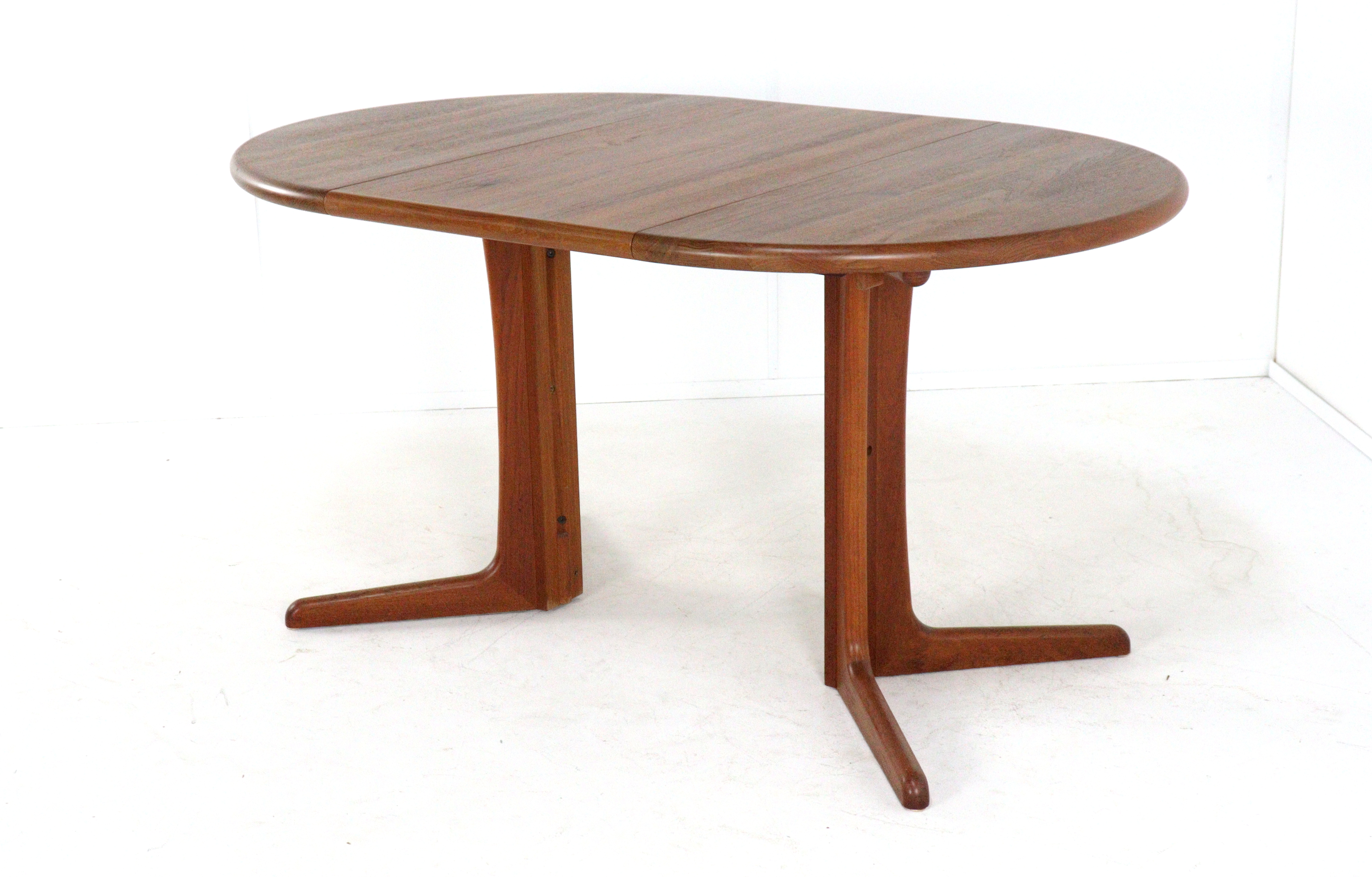 Ronde 1x verlengbare eettafel 'Kaldred'