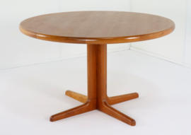 Johs. Kristoffersen & Son ronde eettafel 'Bjerget'