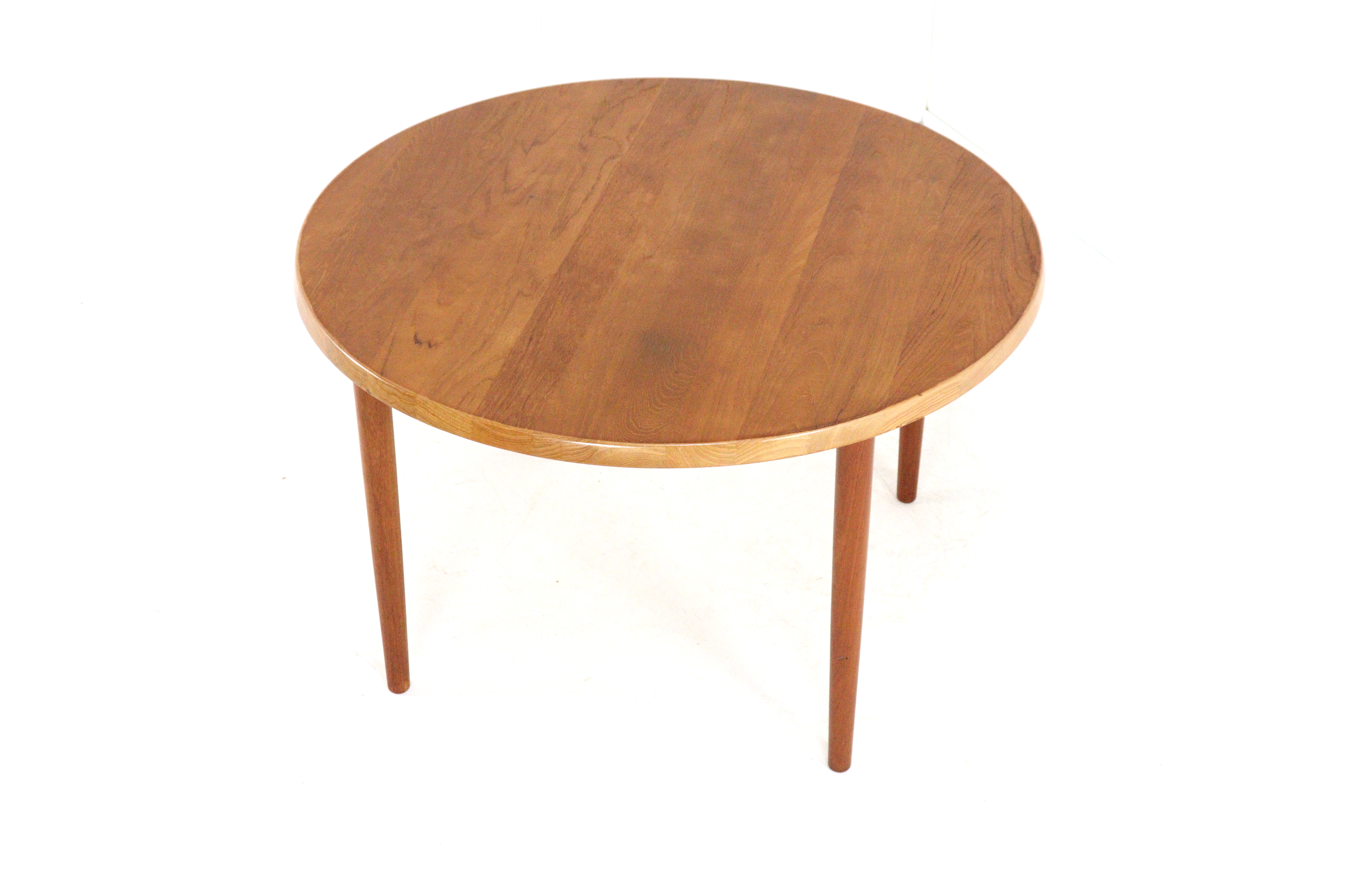 Deense ronde eettafel 'Horne'