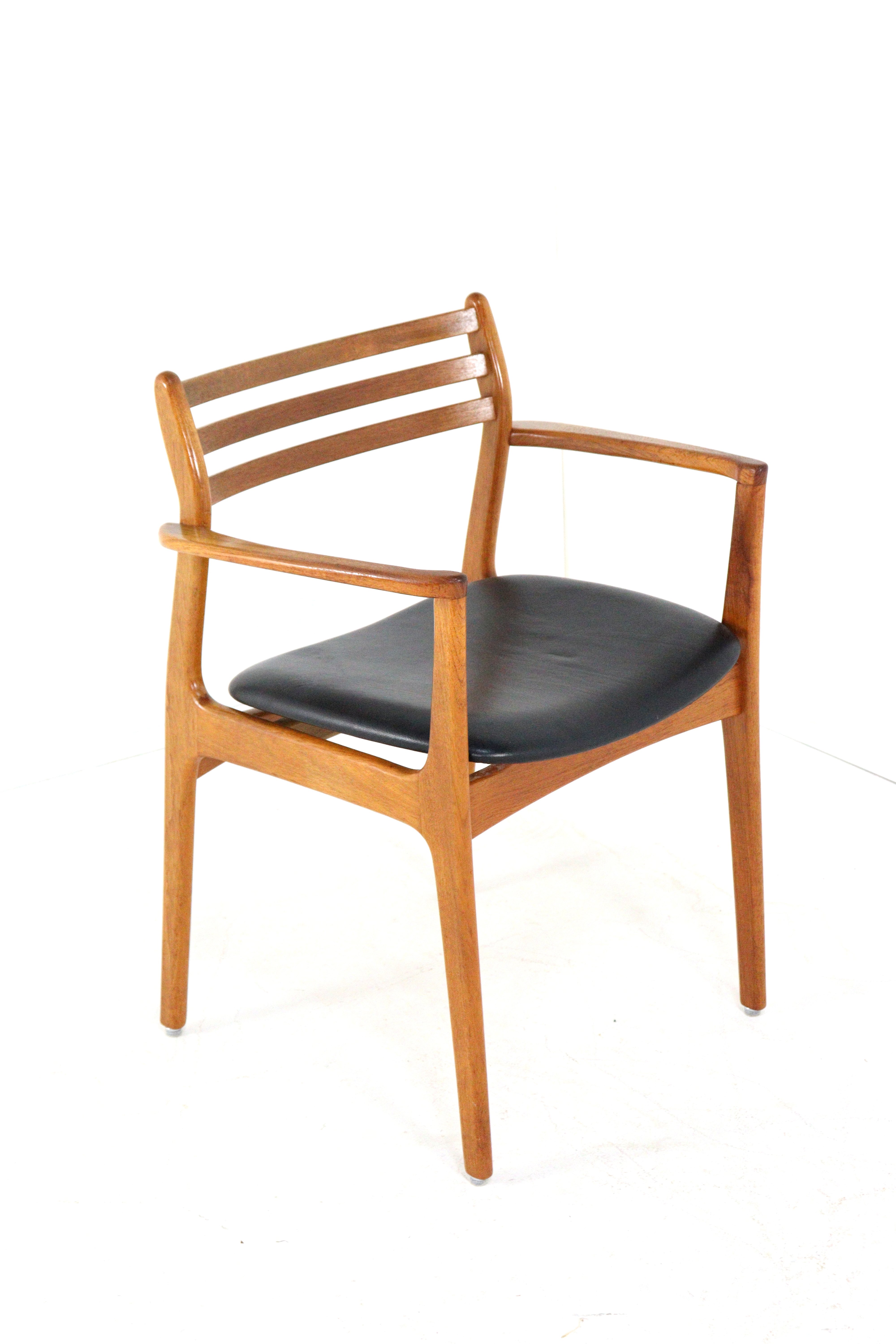 Set van 5 + 1 eetkamerstoelen 'Give'