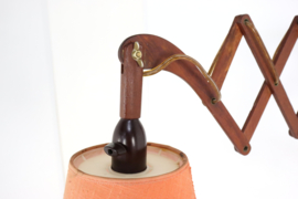 Houten schaarlamp