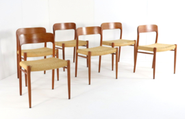 Set van 6 Niels O Möller model 75 stoelen