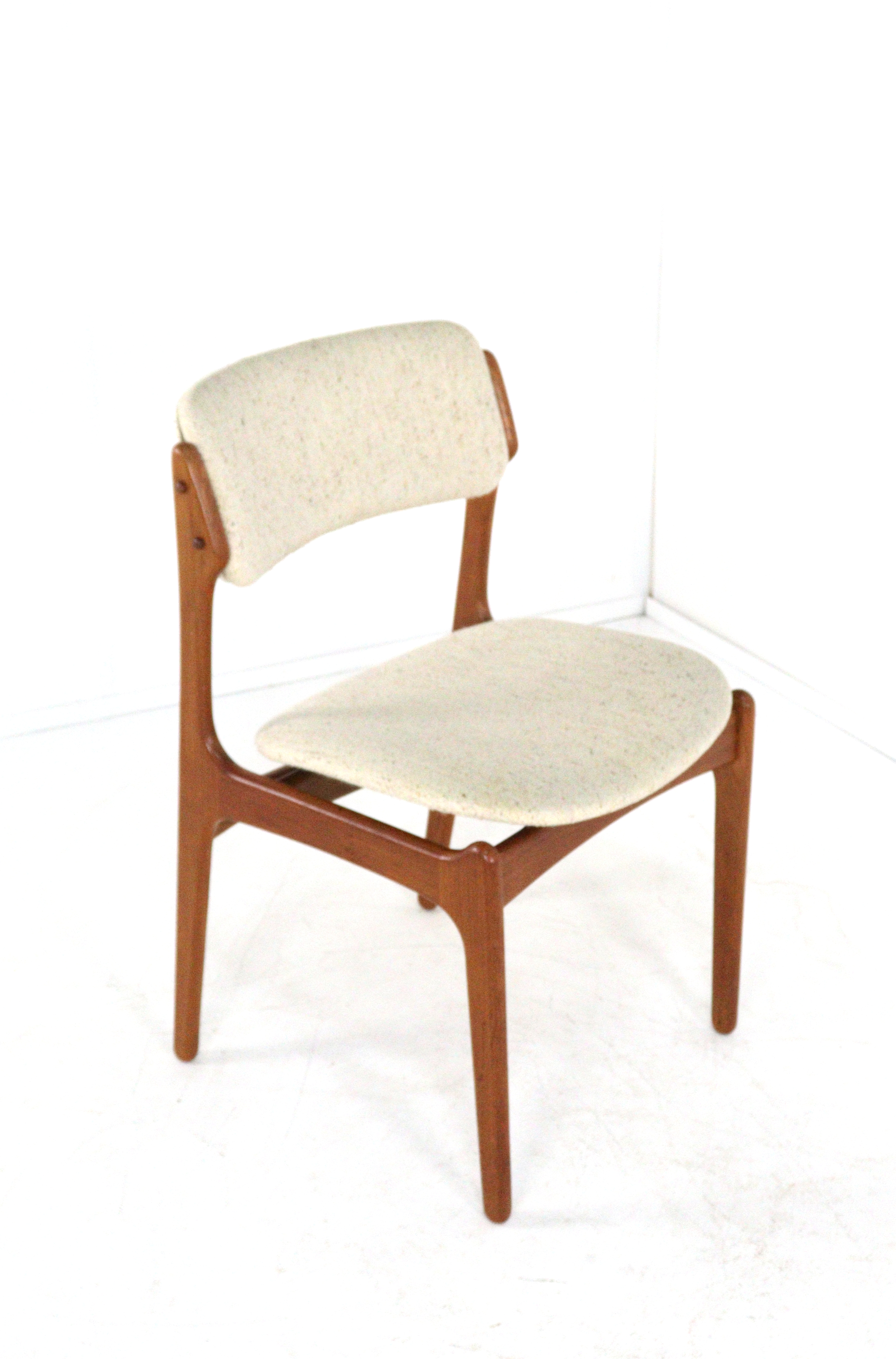 Set van 6 Erik Buch stoelen voor O.D. Møbler 'Bur'