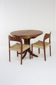 Parker Knoll verlengbare ronde eettafel 'Halsall'