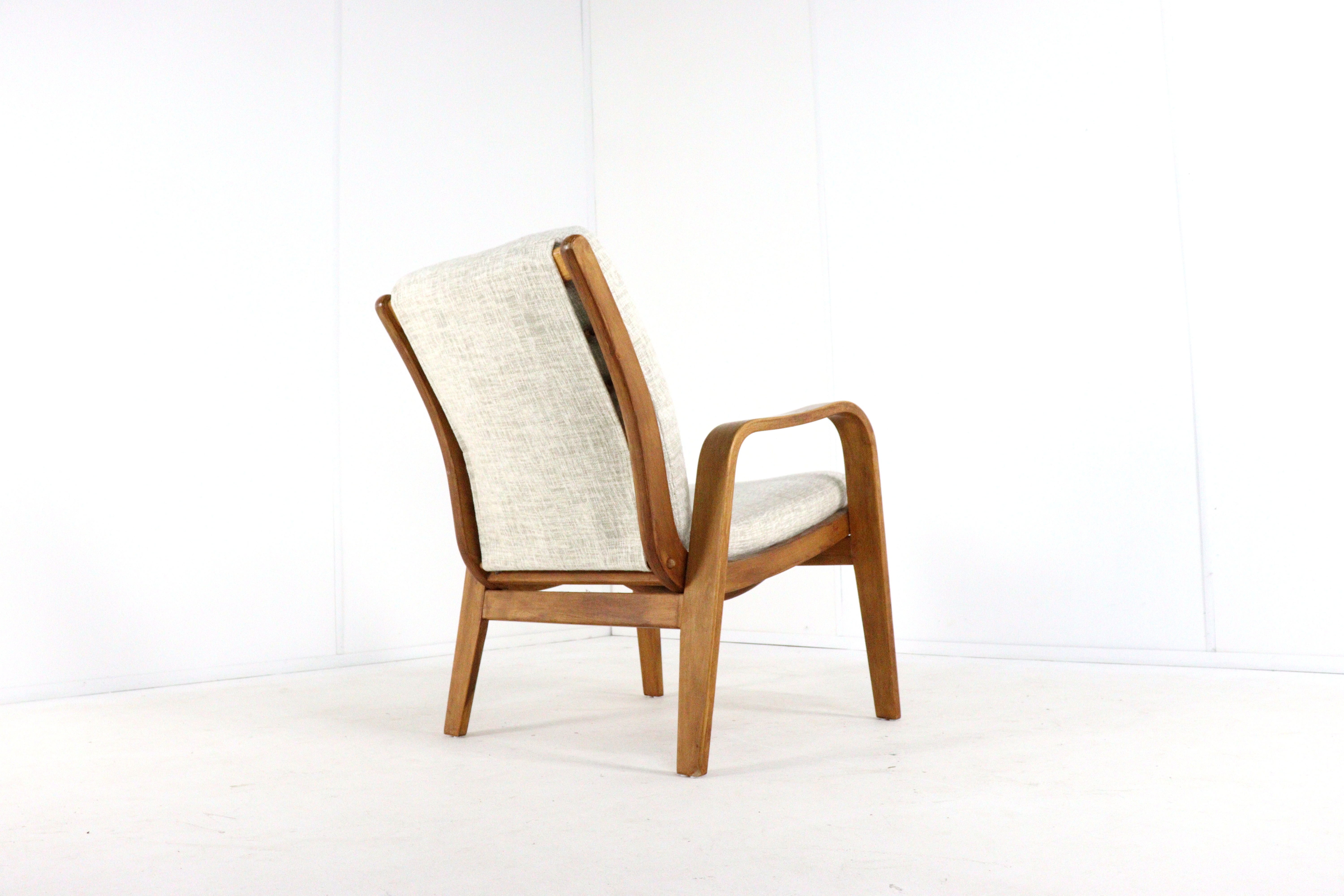 Pastoe FB06 plywood fauteuil damesmodel