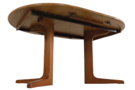 Deense Design ronde eetkamertafel 'Sminge'