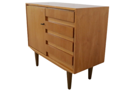 Compact Sideboard / Kast  'Calberlah'