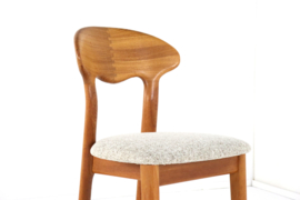 Set 6 Juul Kristensen stoelen 'Them'