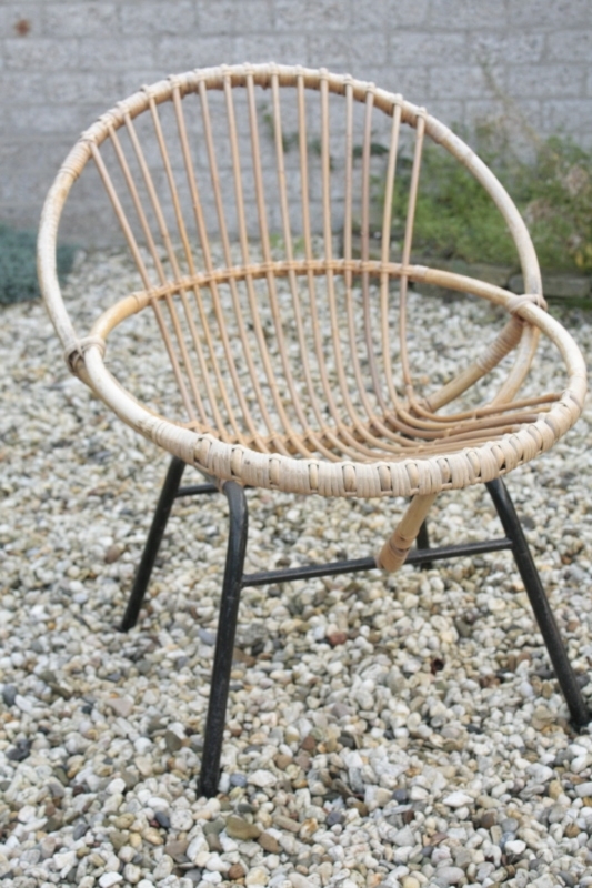 Rotan stoel met retro kussen • Sold items Vintage.nl Mid Century Living