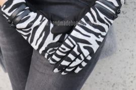 HANDSCHOEN 'ZEBRA' | ZWART