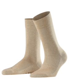 London - sand - beige Falke kousen zonder elastiek, speciaal voor de bloedsomloop, maat 35-38