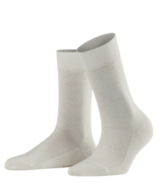 London - Off white - gebroken wit Falke kousen zonder elastiek, speciaal voor de bloedsomloop, maat 39-42