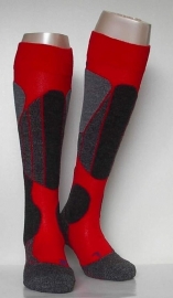 Thermolite skiing - red - Falke skikousen, maat 35-36